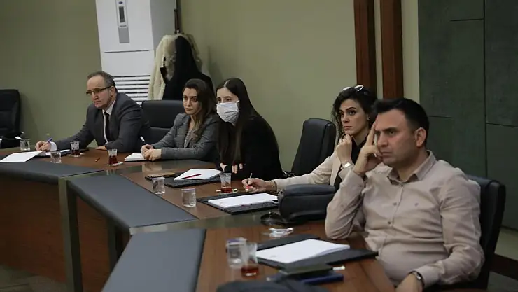 KOCASİNAN'DA  GENÇLERİ MUTLU EDECEK YENİ  PROJELER