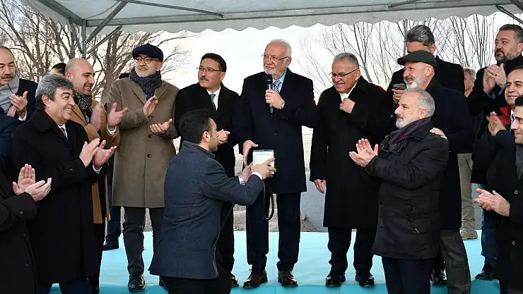 KOCASİNAN'DA JEOTERMAL SU ÇIKARILDI