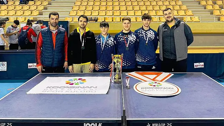 KOCASİNAN'IN MASA TENİSİ ERKEK TAKIMI DA SÜPER LİG'DE