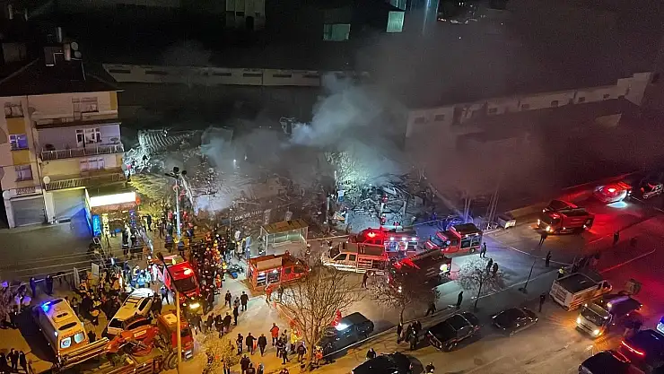 Konya'da bina çöktü: 1 ölü