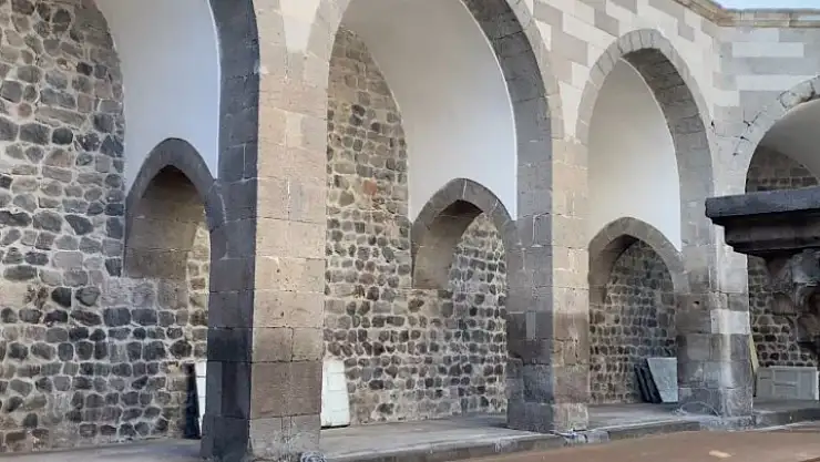 'Kültür varlıklarımızı gelecek kuşaklara aktarıyoruz'