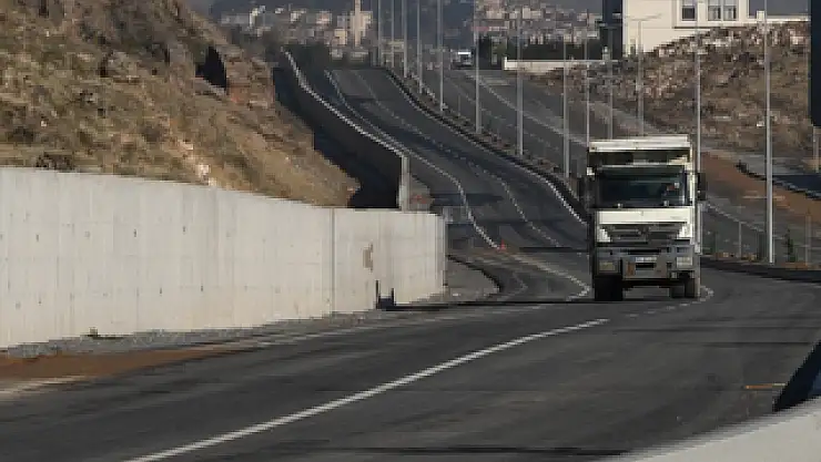 Kumsmall AVM ve Muhsin Yazıcıoğlu Bulvarı'na bağlayacak