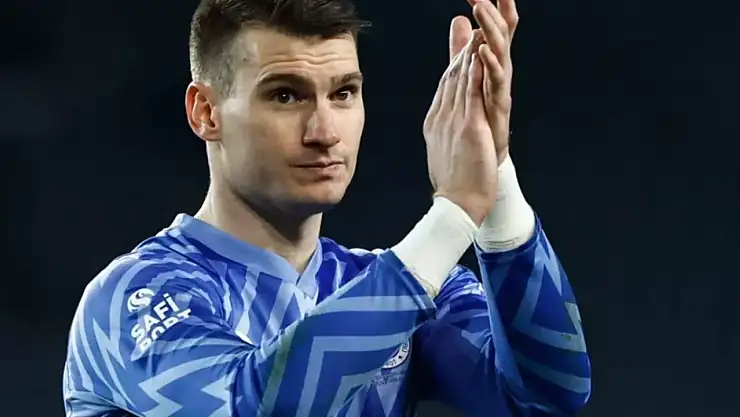 Livakovic, Fenerbahçe'den ayrılıyor!