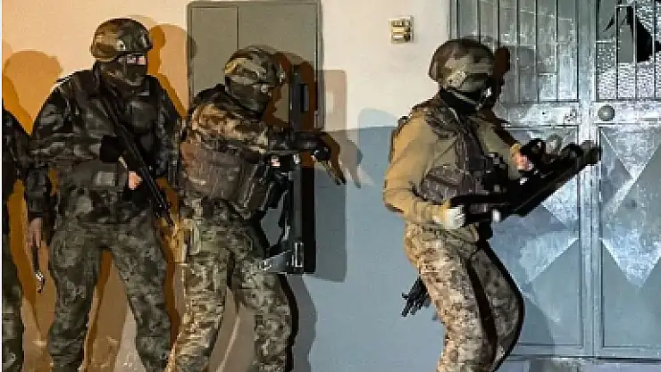 'MAHZEN-49' Operasyonlarında Organize Suç Örgütü Çökertildi