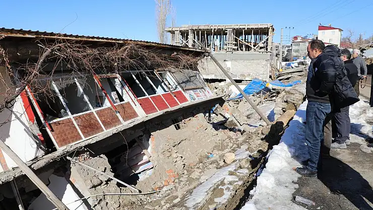 Malatya da kurtarma çalışmaları devam ediyor