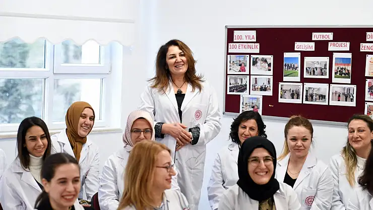 MEB'e 15 bin yeni öğretmen katılıyor