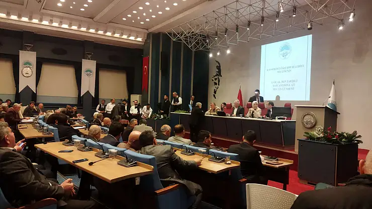 Mecliste vergi tartışması yaşandı