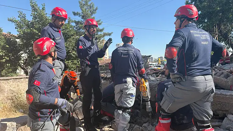 Melikgazi arama kurtarma ekibi