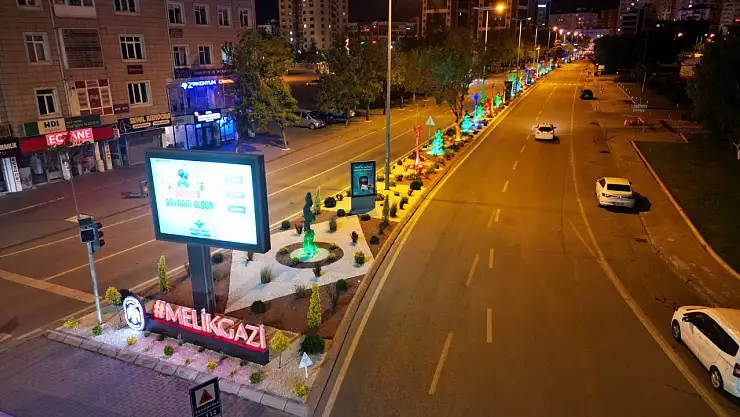 Melikgazi'de kavşaklara estetik dokunuş
