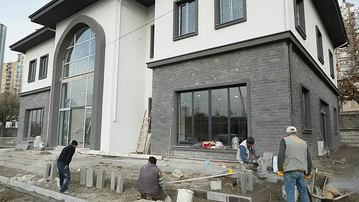 MELİKGAZİ AKIL KÜPÜ KÜTÜPHANELERİ