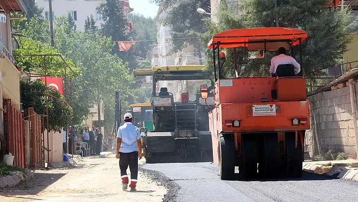Menderes Mahallesi asfalt çalışmaları