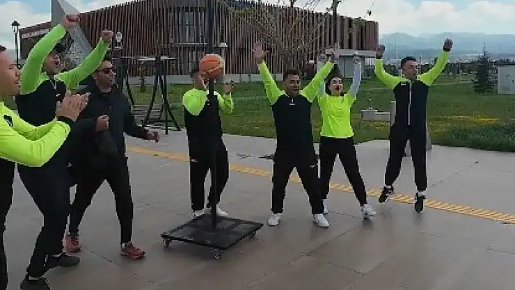 Millet Bahçesi'nde Sporla kaynaşma etkinliği