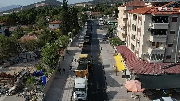 Muğla'da Yatağan Mehmet Özcan Caddesi asfaltlandı