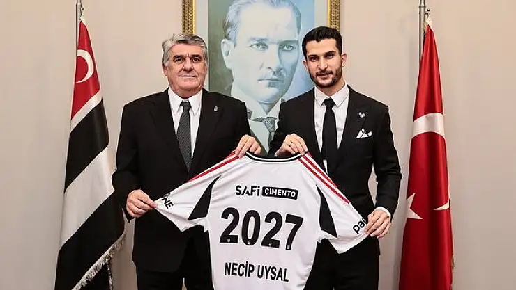 Necip Uysal 2 yıl daha Beşiktaş'ta!