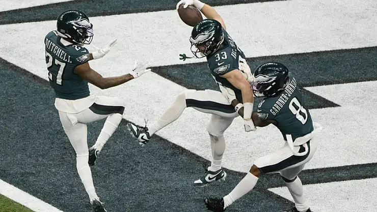 NFL'de şampiyon Philadelphia Eagles