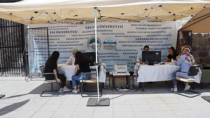 ÖĞRENCİLERDEN BÜYÜKKILIÇ'A TEŞEKKÜR