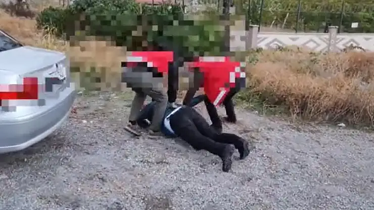 Otopark görevlisi kılığına giren polisten 1 gözaltı