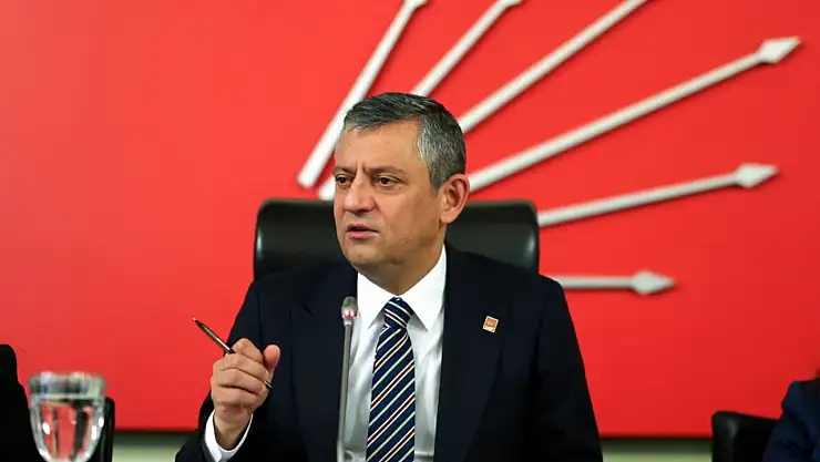 Özgür Özel yeni CHP MYK'sını belirledi