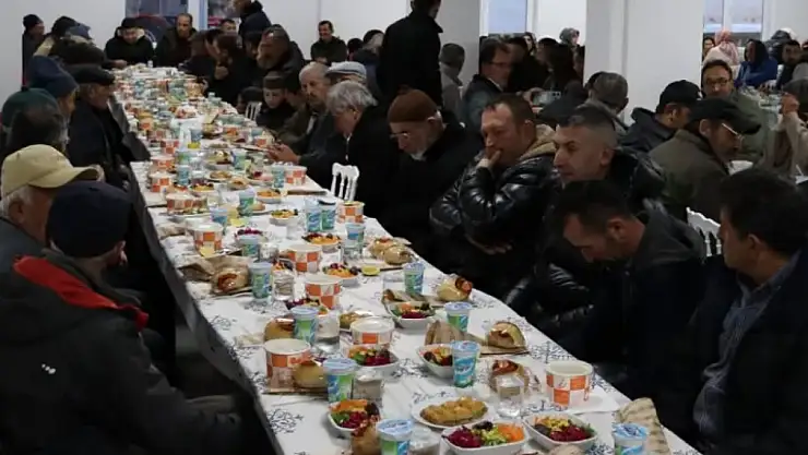 Özvatan da iftar