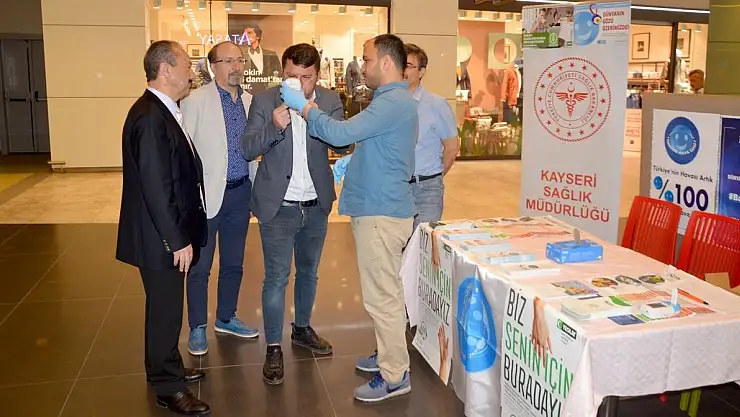 Özyalçın: 'Sigara bağımlılığı tedavi edilebilen bir hastalıktır'