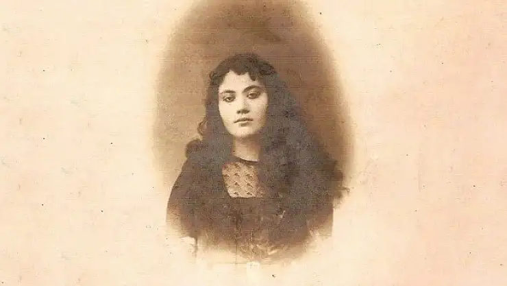 Pera Müzesi'nde Neveser Kökdeş konseri