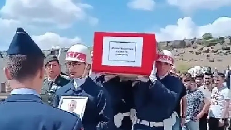 Şehit Mehmet Bozdoğan son yolculuğuna uğurlandı