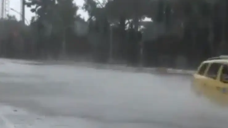 Şiddetli yağış etkili oldu