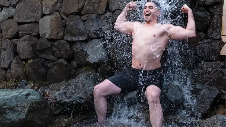 Soğuk duşa başlamanın en iyi zamanı