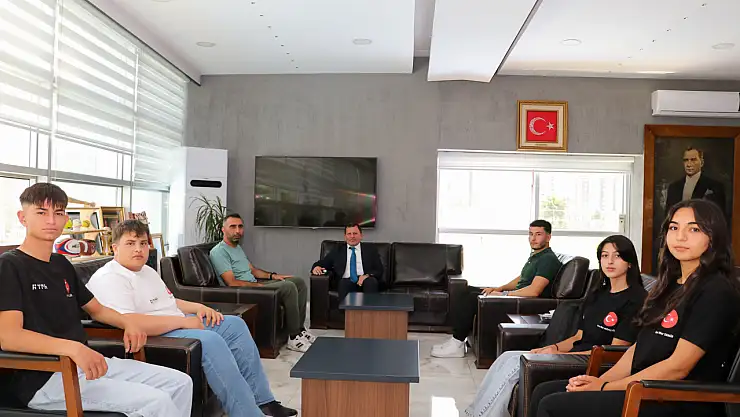 Sporculardan il müdürüne ziyaret