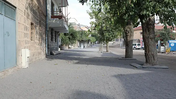 Subaşı mahallesi'ne parke ve düğün salonu çalışması