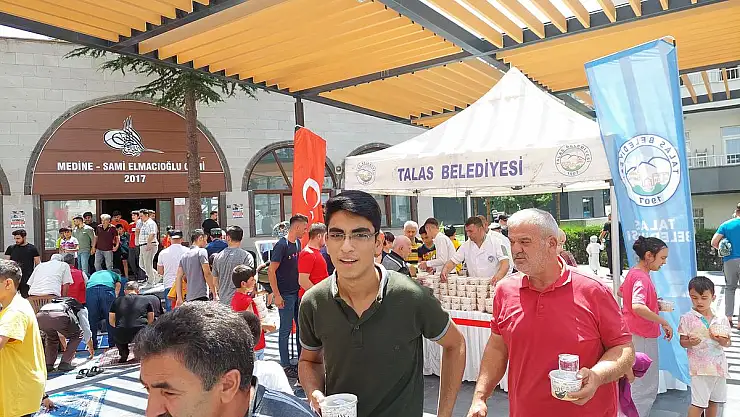 TALAS BELEDİYESİ'NDEN AŞURE İKRAMI