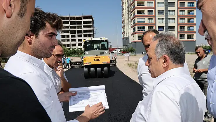 TALAS BELEDİYESİNDEN PLASTİK ATIKLARDAN ASFALT