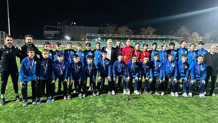 Talas Belediyespor durmak bilmiyor