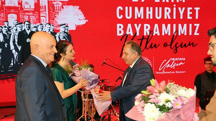 TALAS FESTİVALİNDE CUMHURİYETE ÖZEL KONSER