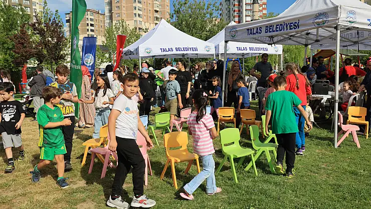 Talas'ta çocuklar dünden bugüne oyunlarla eğlendi