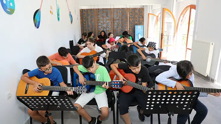 Talas'ta gençler müziğe doyacak!