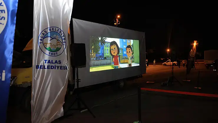 Talas'ta Kırsal Mahallelere Sinema keyfi