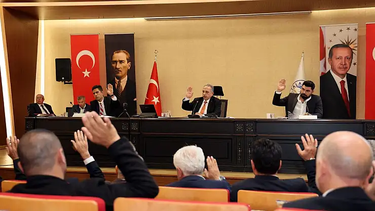 TALAS'TA BÜTÇE BÜYÜYOR, YATIRIMLAR ARTIYOR