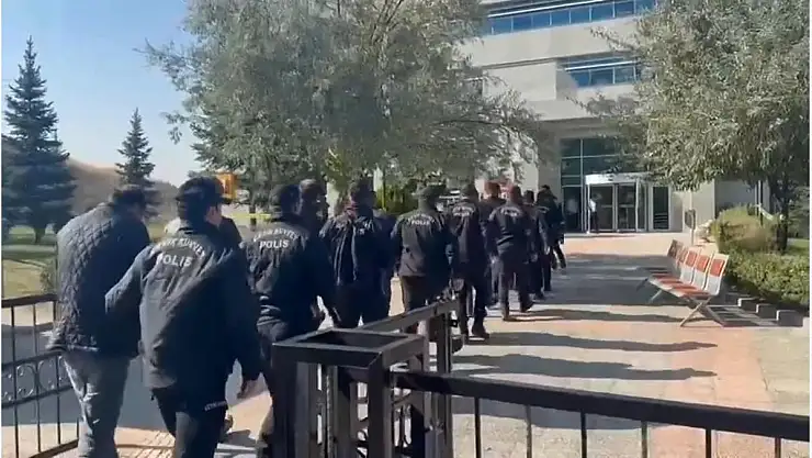 Tefecilik Yapan 15 Kişi Yakalandı