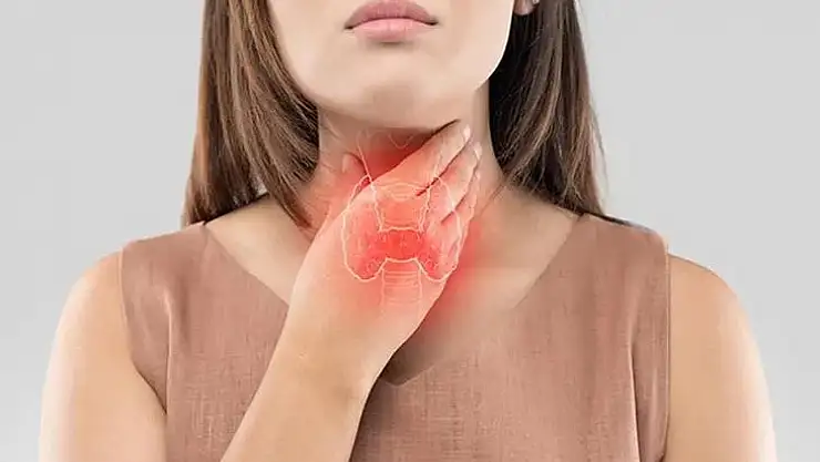 Tiroid sorunları kadınları 5 kat fazla etkiliyor
