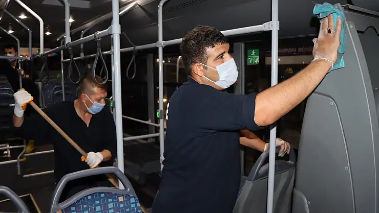 TOPLU TAŞIMA ARAÇLARI HER GÜN DEZENFEKTE EDİLİYOR - Görüntülü