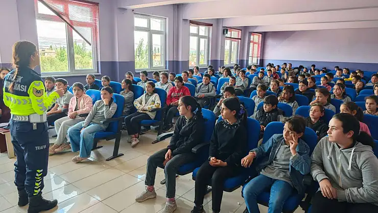 Trafik dedektifleri projesi öğrenci eğitimleri
