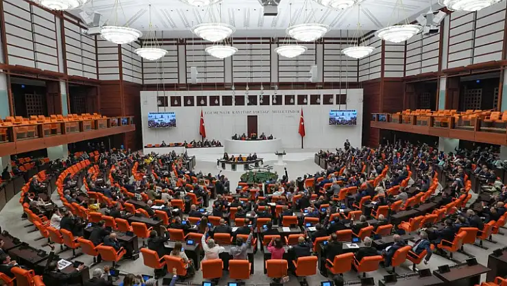 Trafik düzenlemeleri yolda