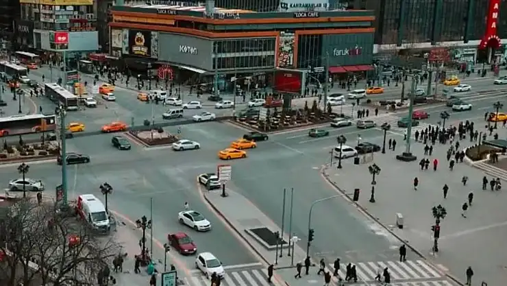 Trafikte hız yapanlara geçit yok