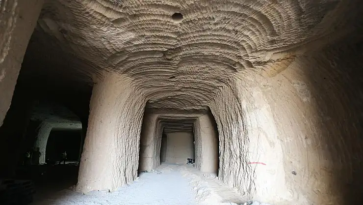 TÜRKİYE'NİN EN BÜYÜK KAYADAN OYMA MÜZESİ