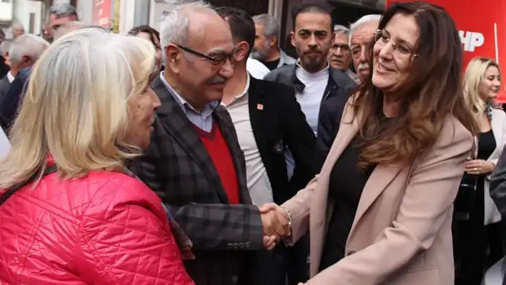 Ümit Özer mazbatasını aldı