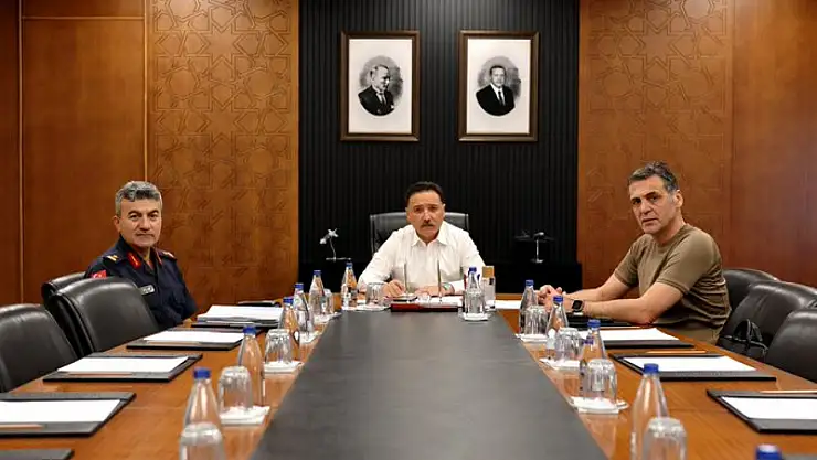 Vali Çiçek Başkanlığında il güvenlik toplantısı