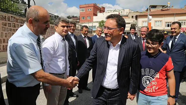 Vali Çiçek, Hacılar'ın Geleceği Emin Ellerde