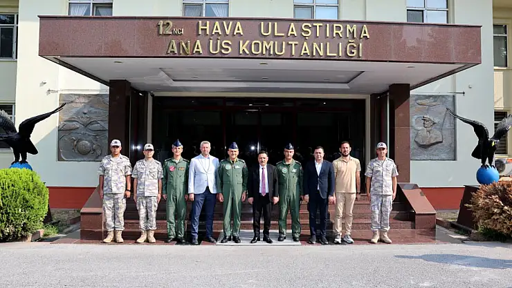 Vali Çiçek'ten askeri üse inceleme ziyareti