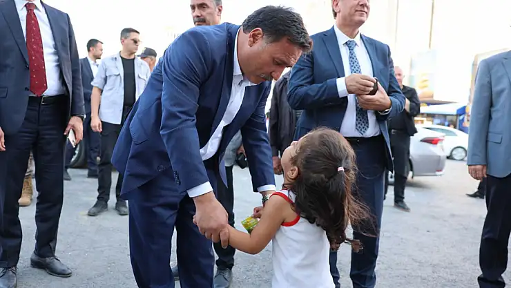 Vali Gökmen Çiçek Develi'de vatandaşlarla buluştu